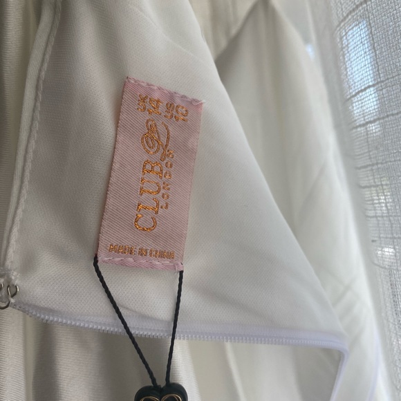 Wedding Dress - Picture 5 of 5